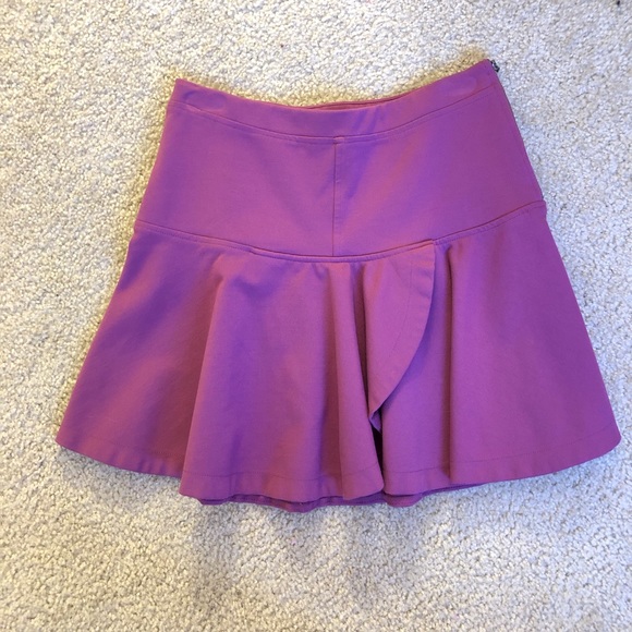 Aritzia Dresses & Skirts - NWOT Sunday Best (Aritzia) skirt with ruffle